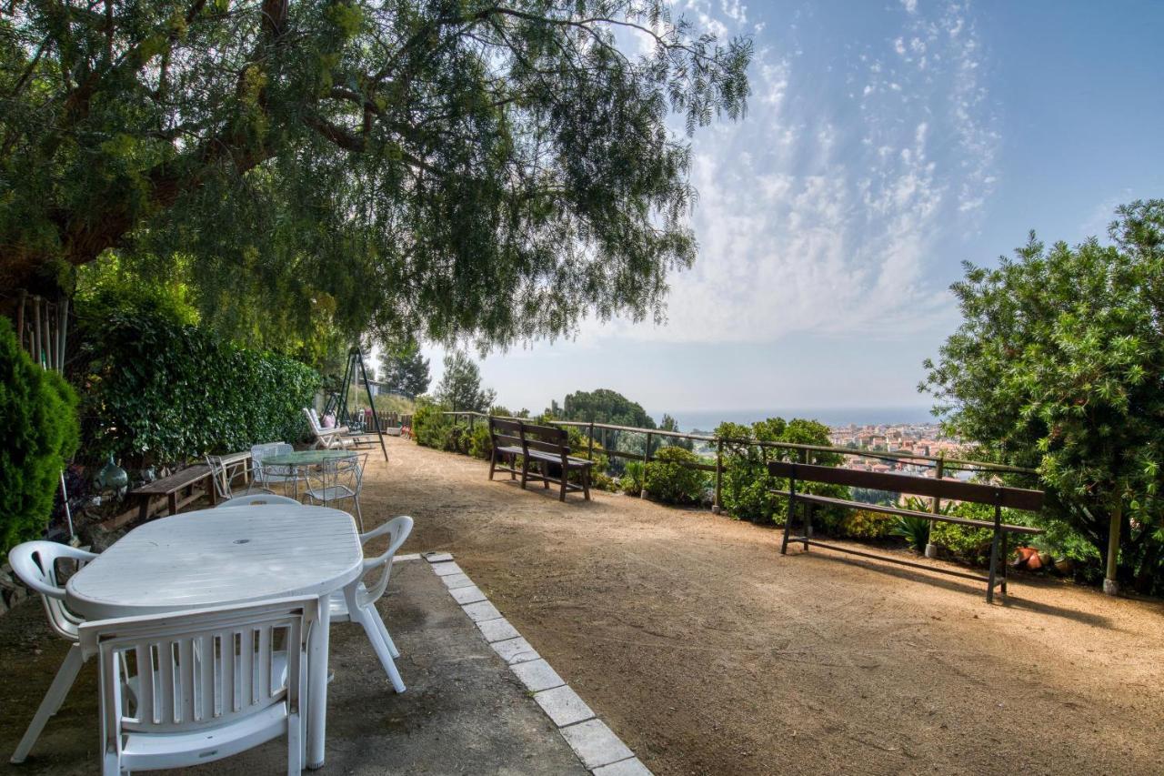 Villa La Vinya Pineda De Mar Exterior foto